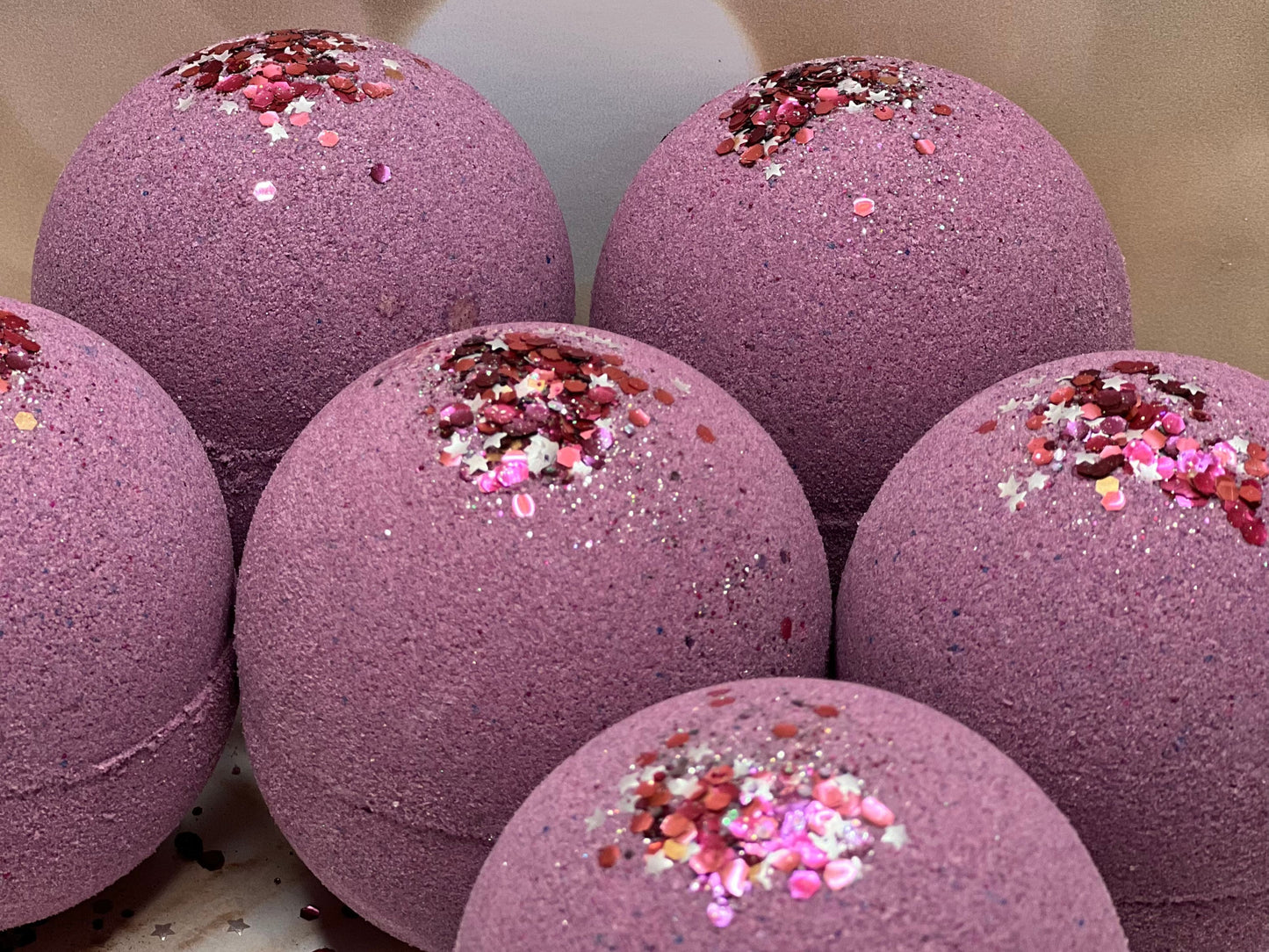 SUGAR PLUM Artisan Bath Bomb