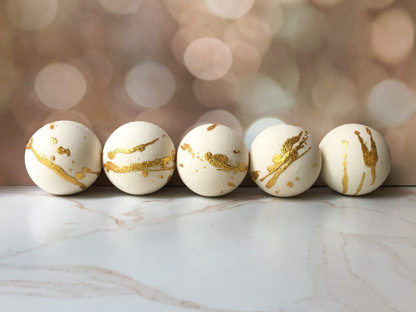 MYRRH & FRANKINCENSE Artisan Bath Bomb